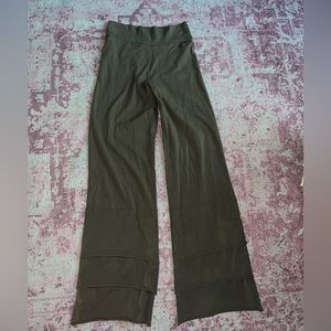 Matilda Jane Size Small pants